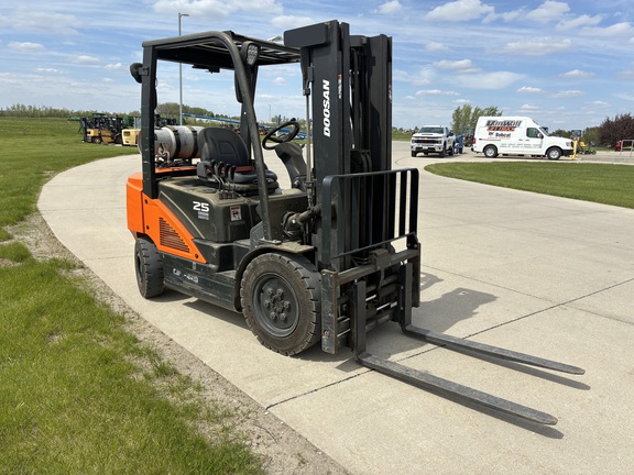 2020 Doosan G25N-7 - Image 2